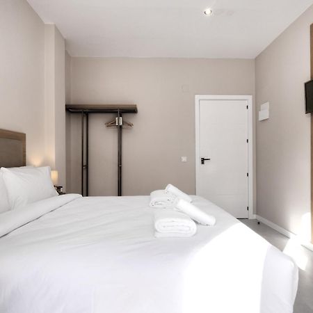 Hostal Puerta Almar Эстепона Экстерьер фото